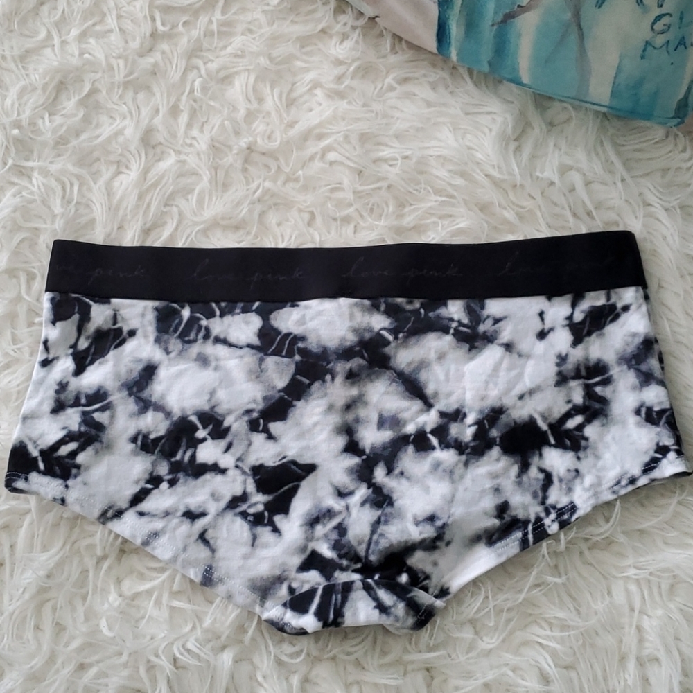 Pink Victoria Secret Women’s Panty Large - Picture 6 of 6